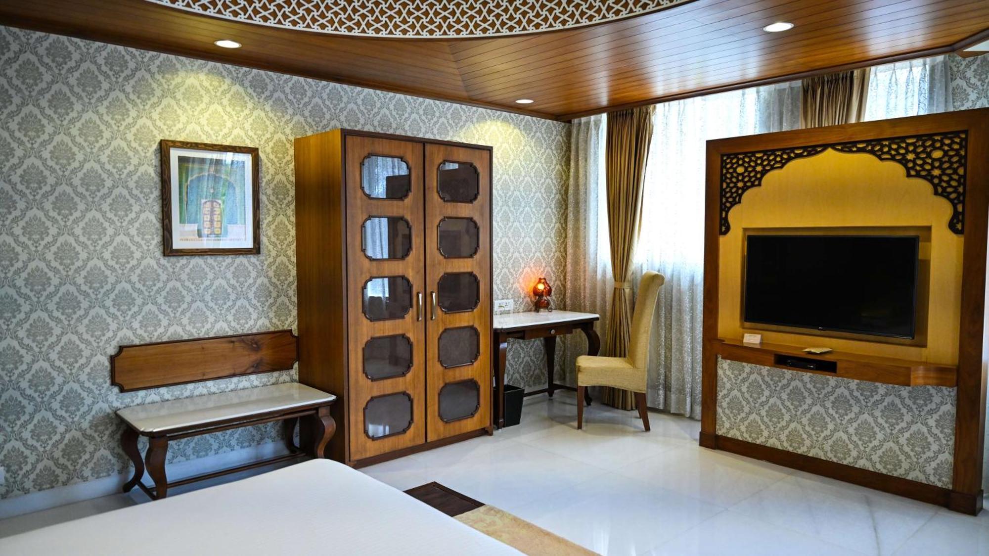 Radisson Jodhpur Hotell Jodhpur  Eksteriør bilde